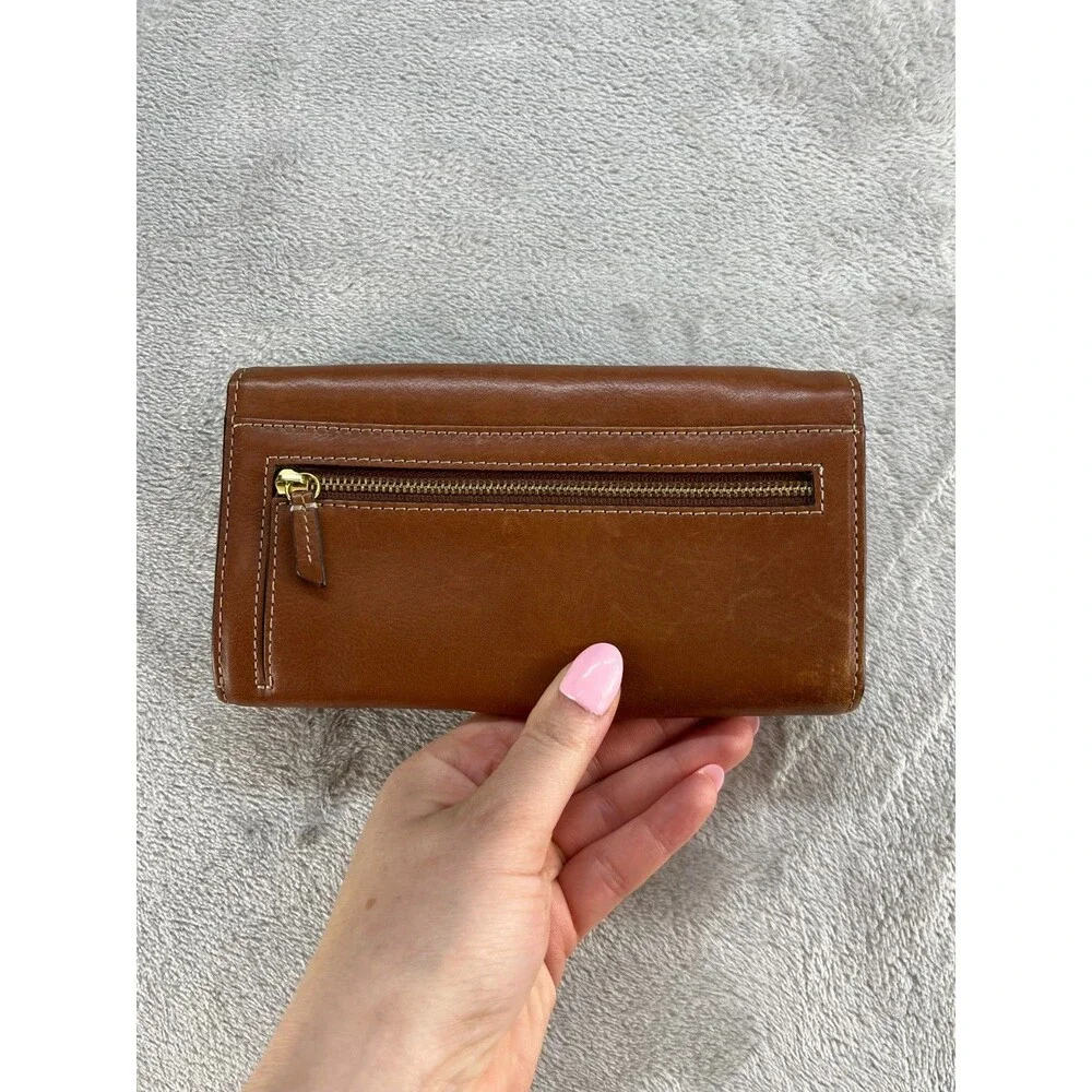 Fossil Brown Leather Zip Around Wallet Organizer Clutch Long Wallet